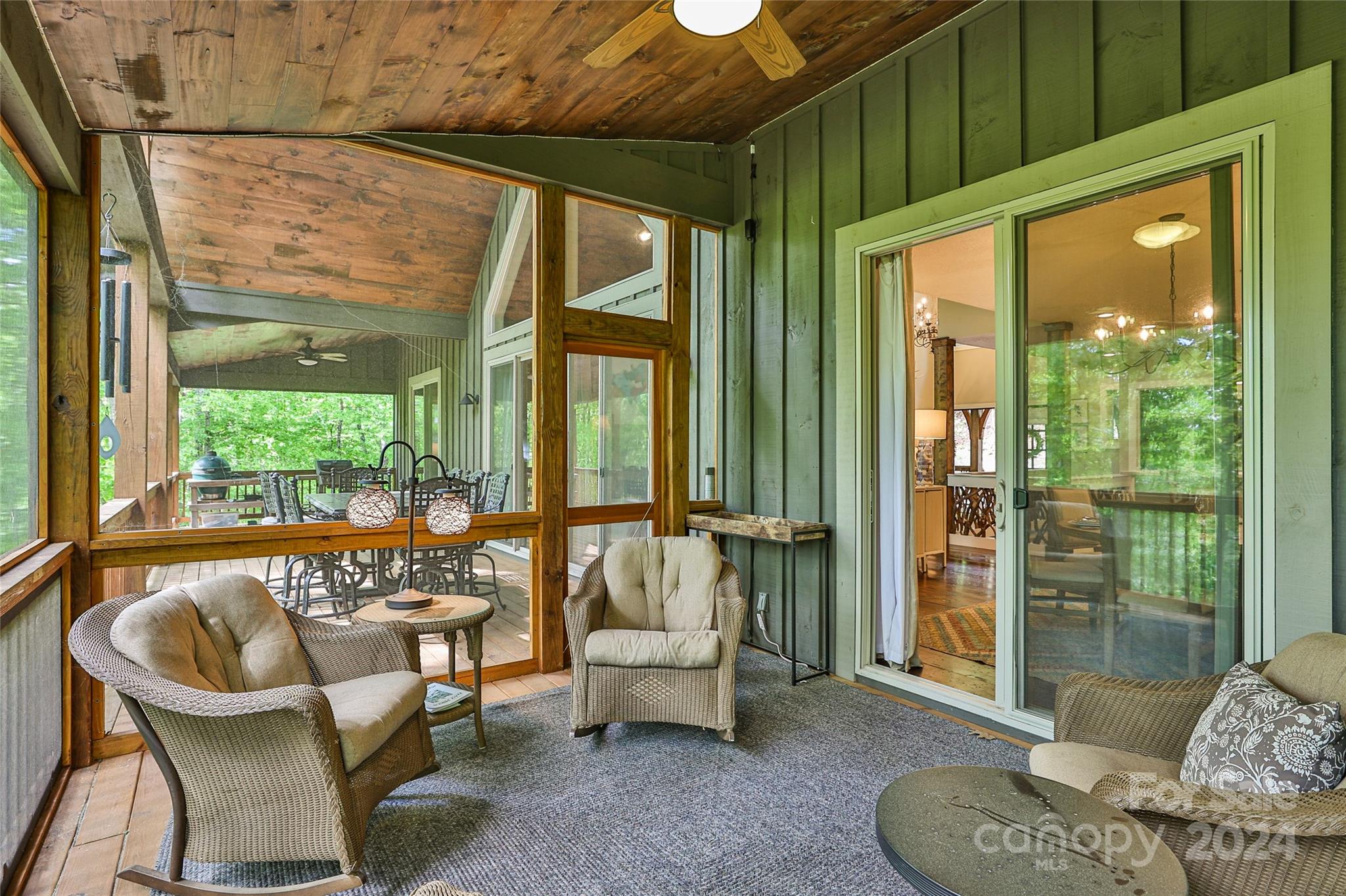 Holly Forest - Residential