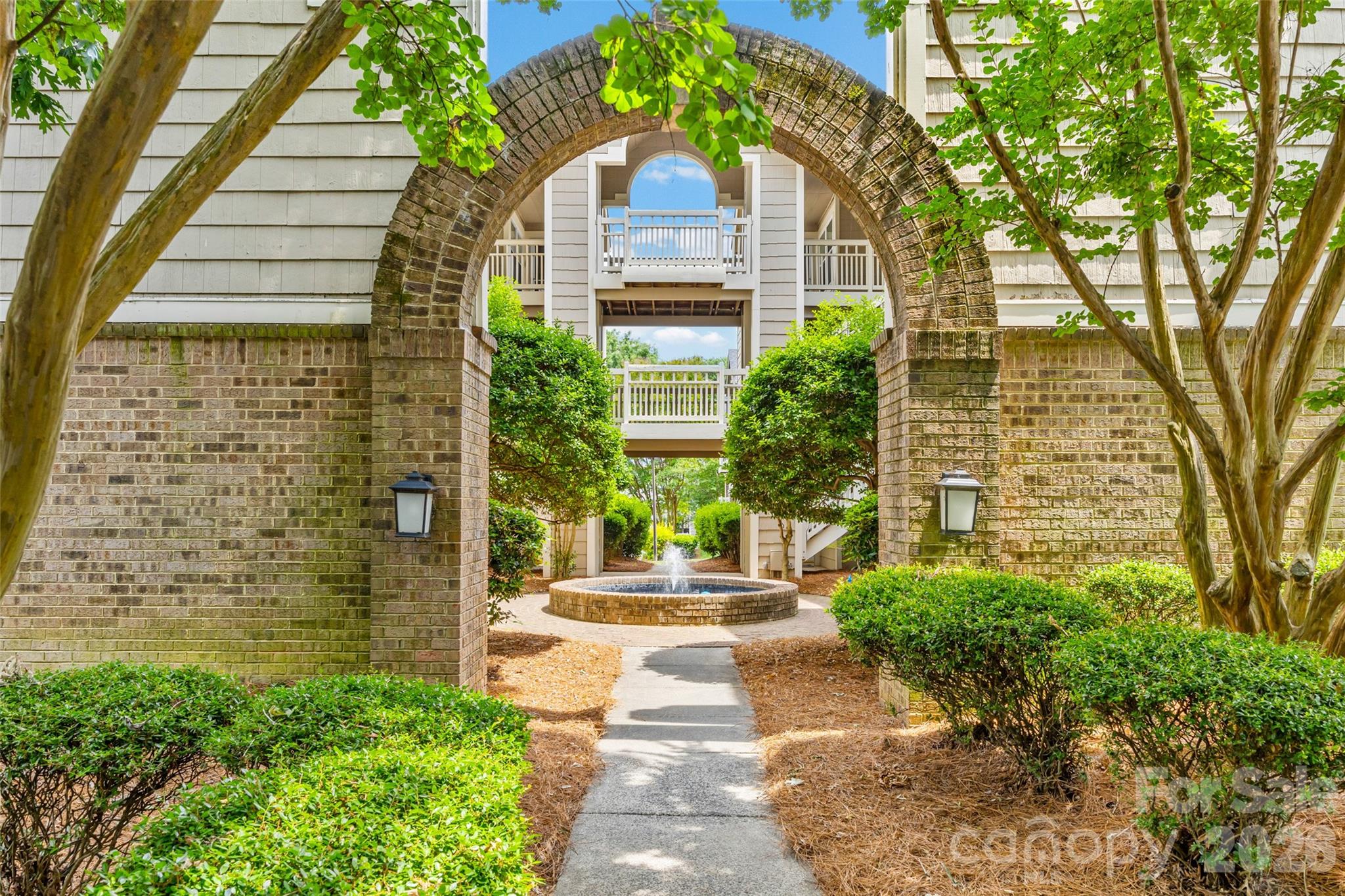 5013 Sharon Road L