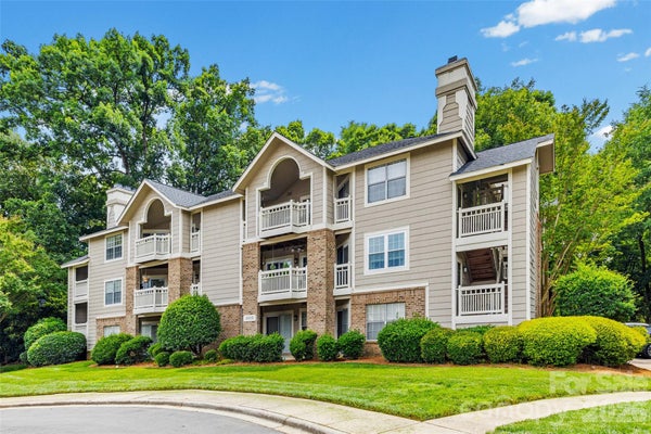 5013 SHARON RD UNIT L, CHARLOTTE, NC 28210 - Image f9f53c751df9e9f1cbf77fb0b191a5e3/454082930