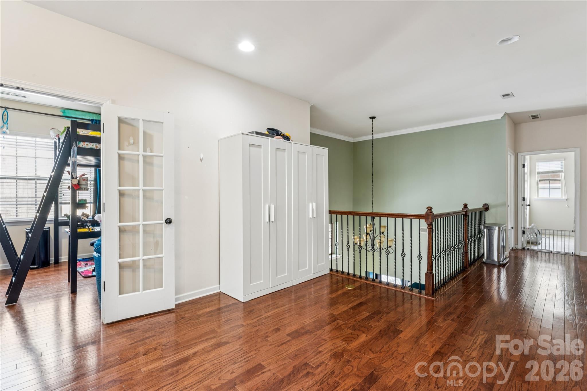 Brookvue - Residential