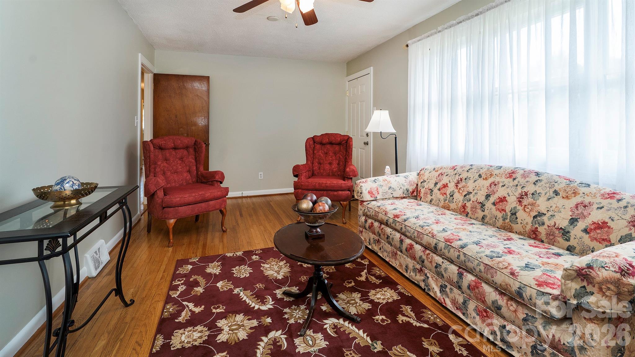 2700 Mount Pleasant Road S