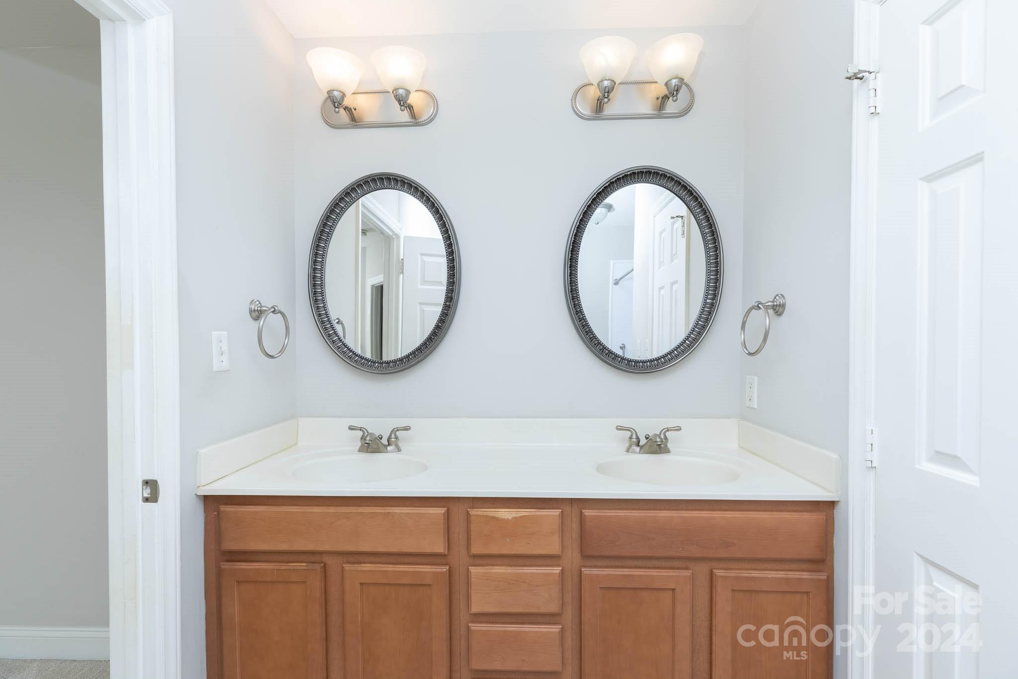 Fairlawn Villas - Residential