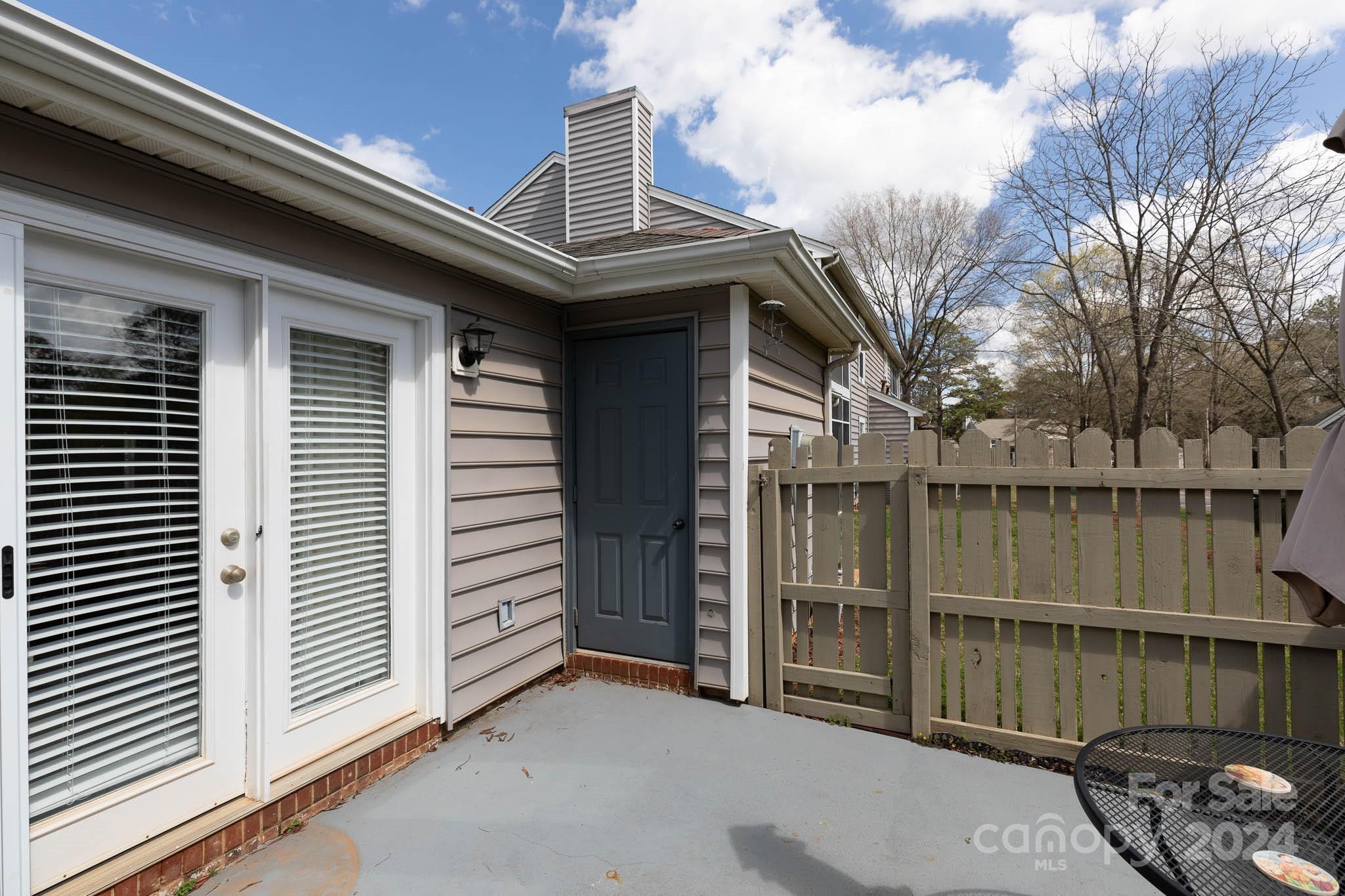 Fairlawn Villas - Residential