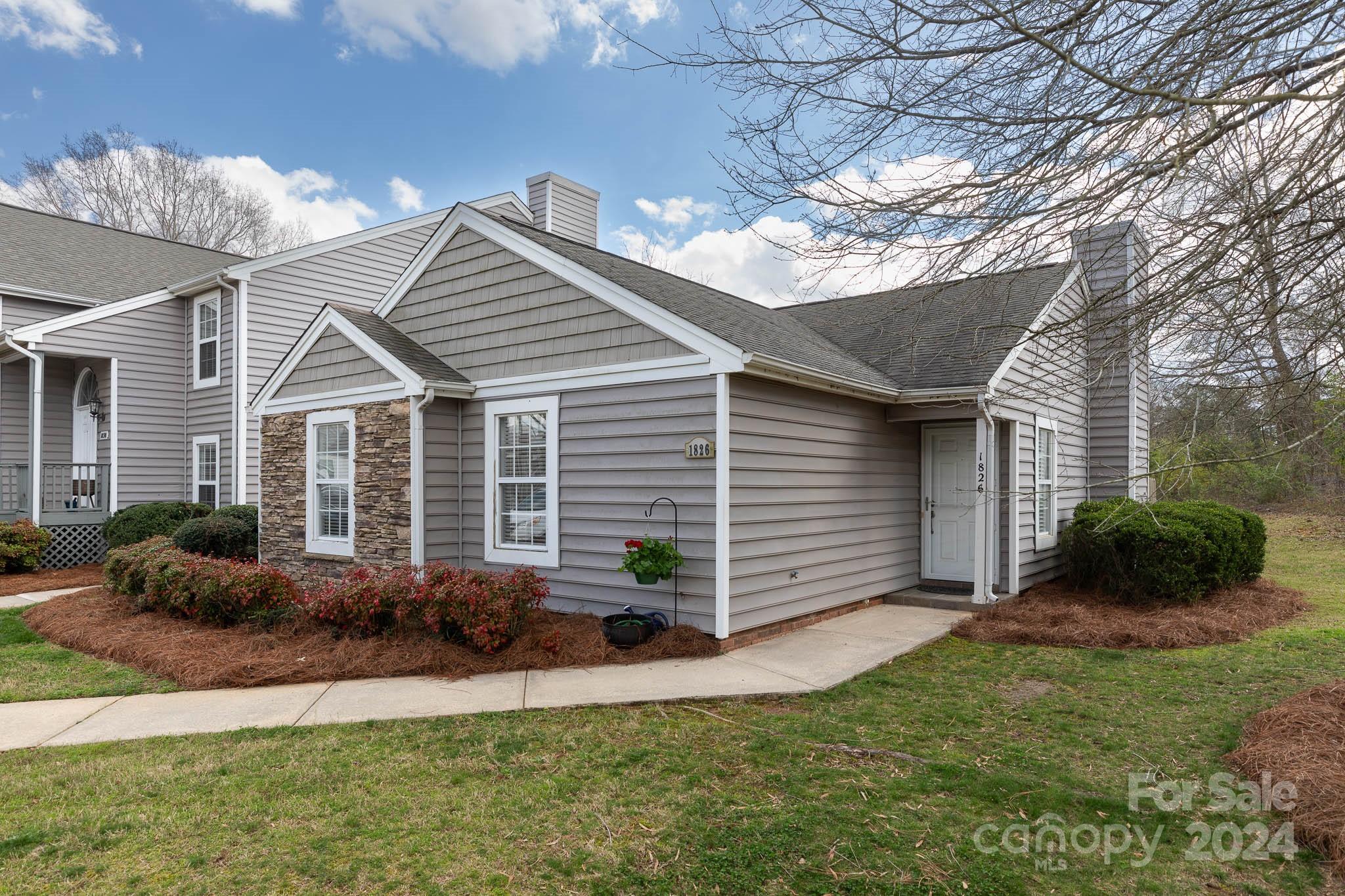 Fairlawn Villas - Residential