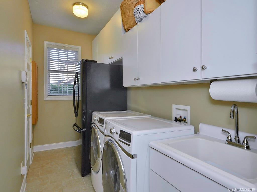 Cummings Cove - Residential