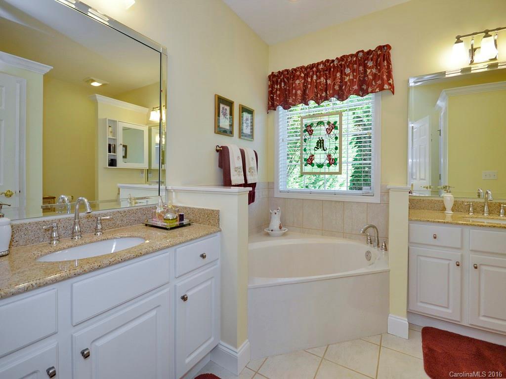 Cummings Cove - Residential