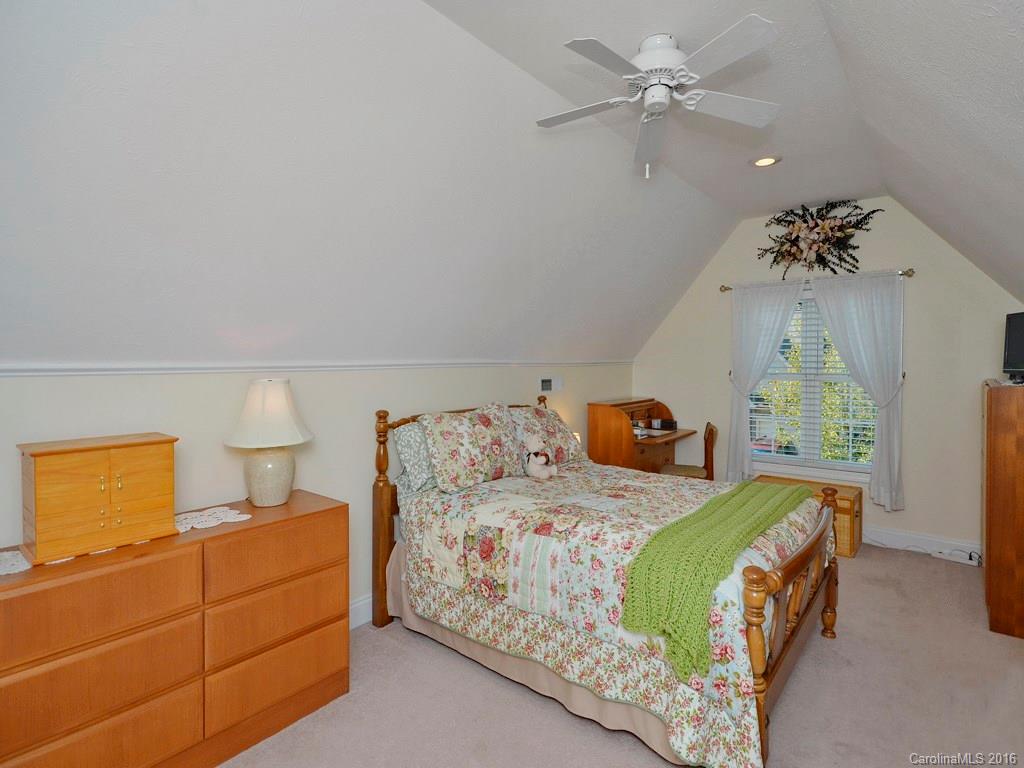 Cummings Cove - Residential