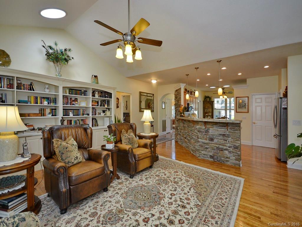 Cummings Cove - Residential