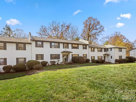 Photo of 8 Units - 615 Biltmore Avenue, Asheville, NC 28803 (MLS # 4373090)