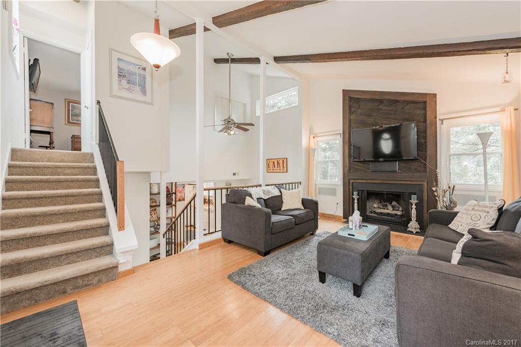 TEGA CAY - Residential