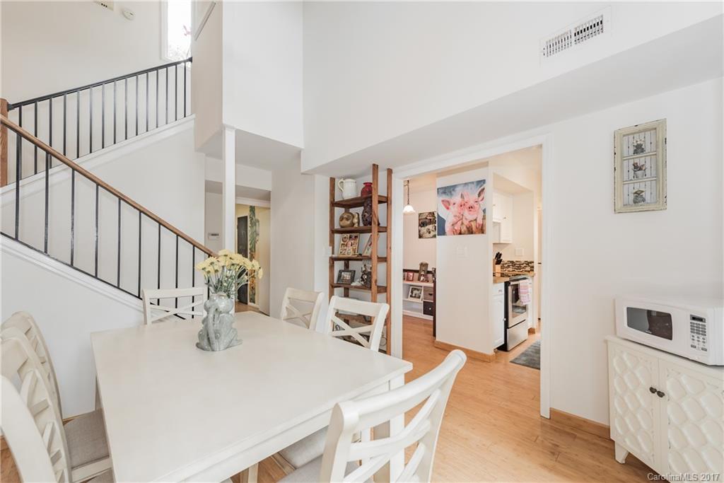 TEGA CAY - Residential