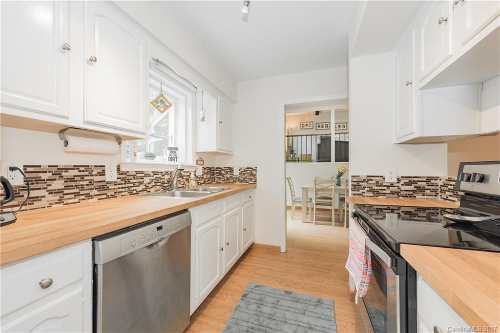 TEGA CAY - Residential