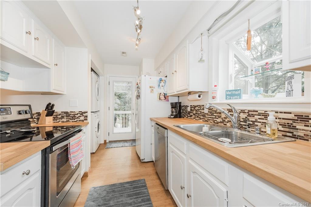 TEGA CAY - Residential