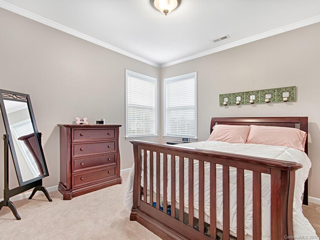 Waightstill Mountain - Residential