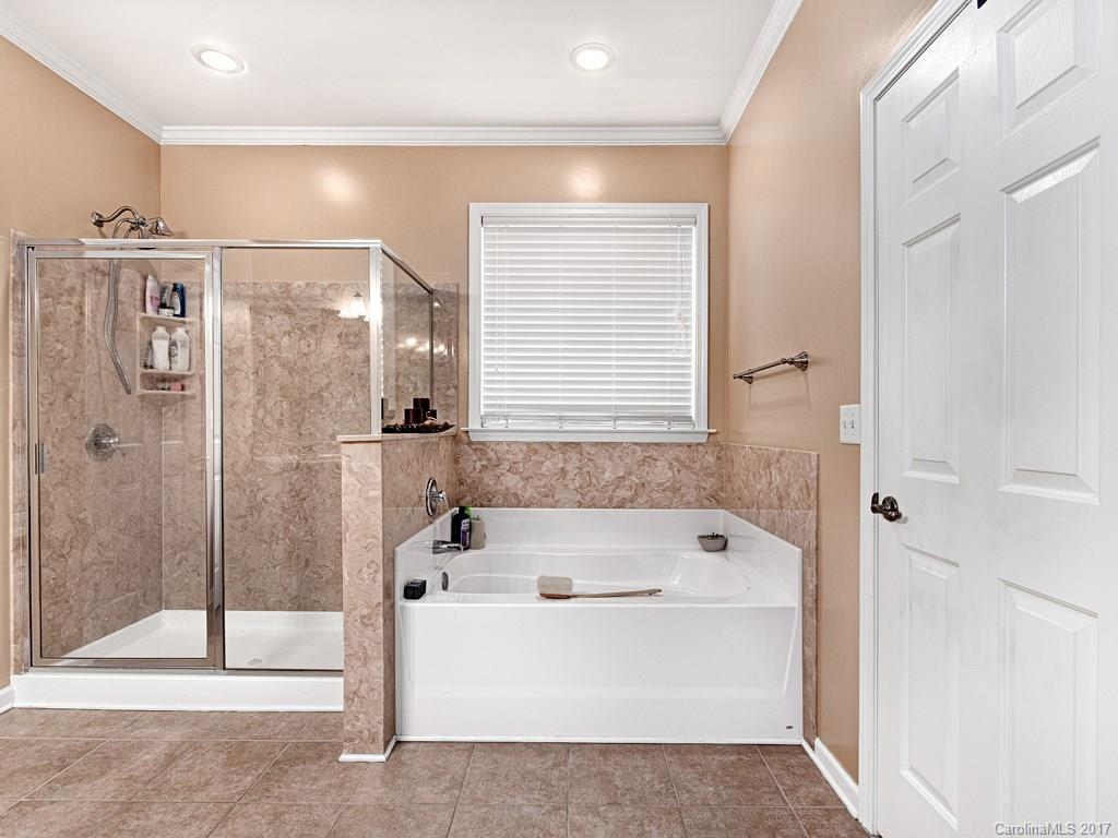 Waightstill Mountain - Residential