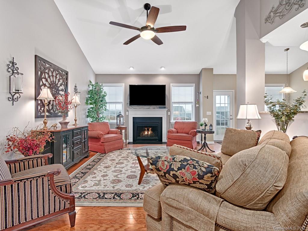 Waightstill Mountain - Residential