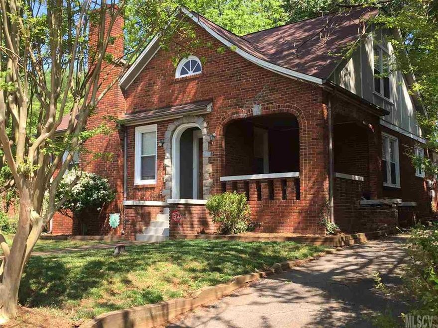 Spacious Tudor-style 3BR/2BA home in Historic Greenpark!  Downtown Hickory. Hardwood floors, built-ins, brick FP w/gas logs. Main level has 2 Bedrooms & a full Bath. Upper level has Master Suite w/large Bath plus 2nd room that could be office or walk-in closet. Small loft could accommodate a desk. Arched covered side veranda. Detached single carport. Must see!