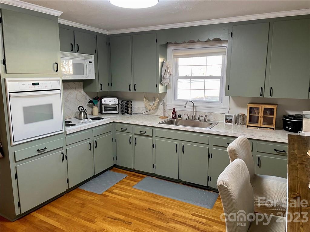 Mammoth Oaks - Residential