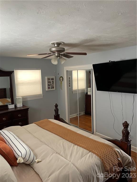 Mammoth Oaks - Residential