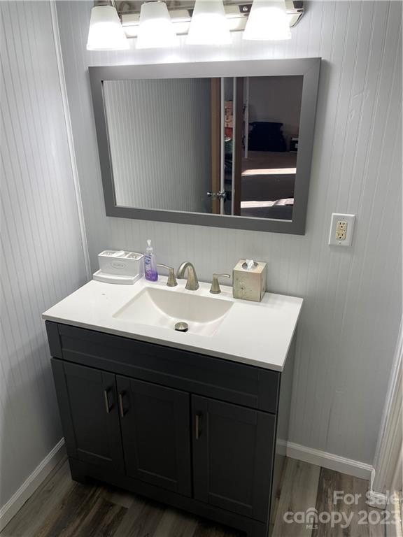 Mammoth Oaks - Residential