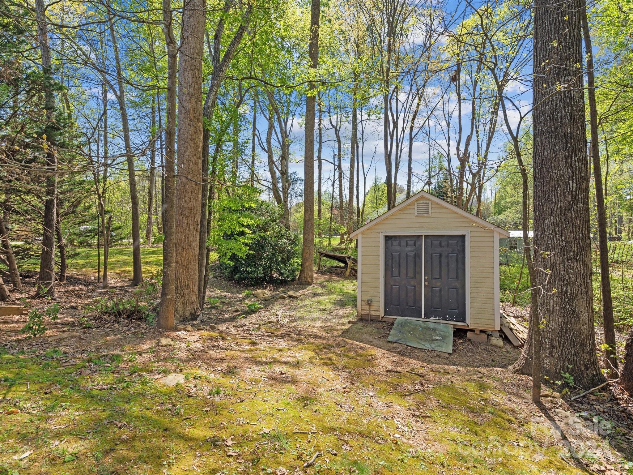 The Hylands - Residential