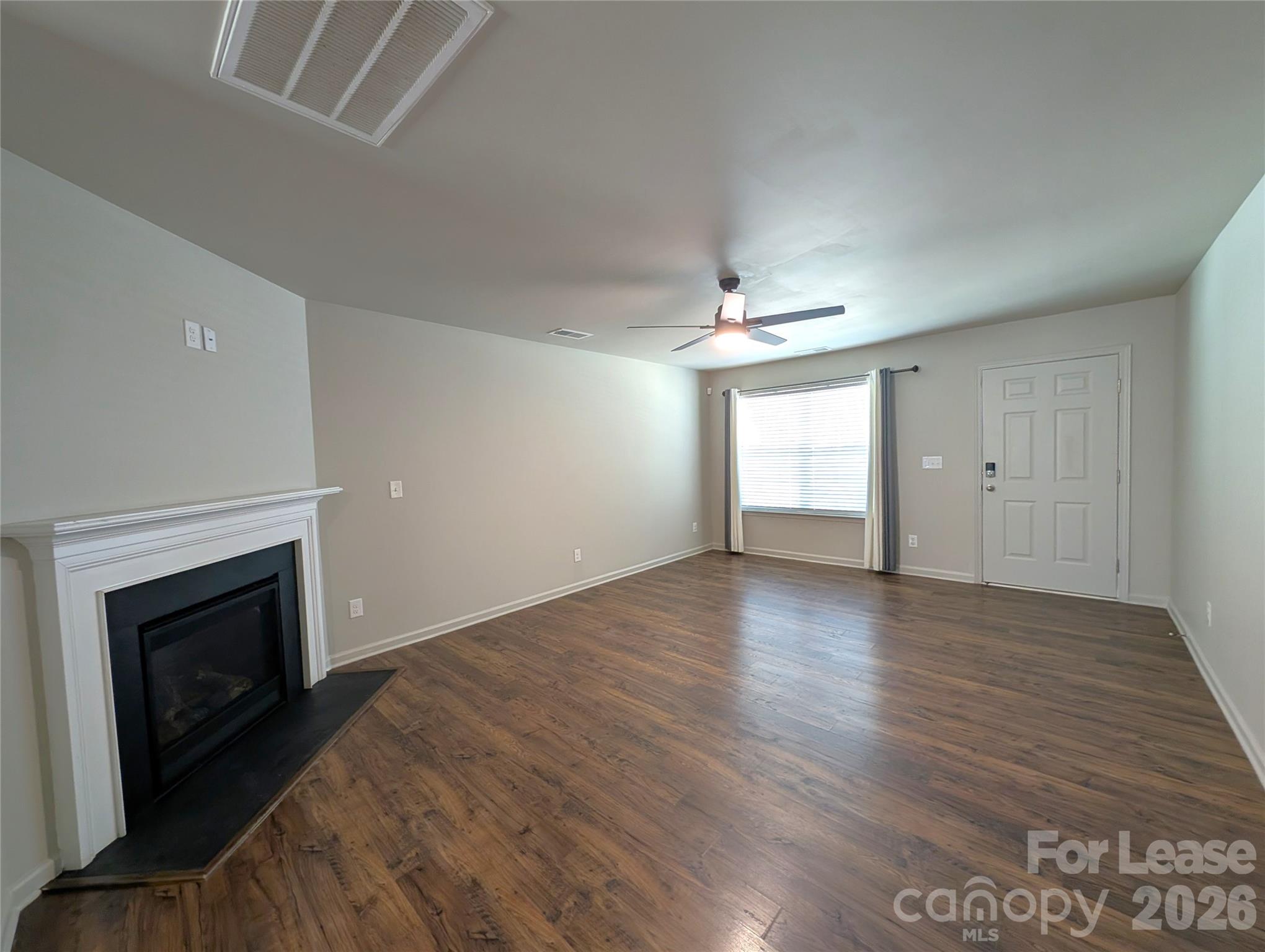 Apple Creek - Residential Lease