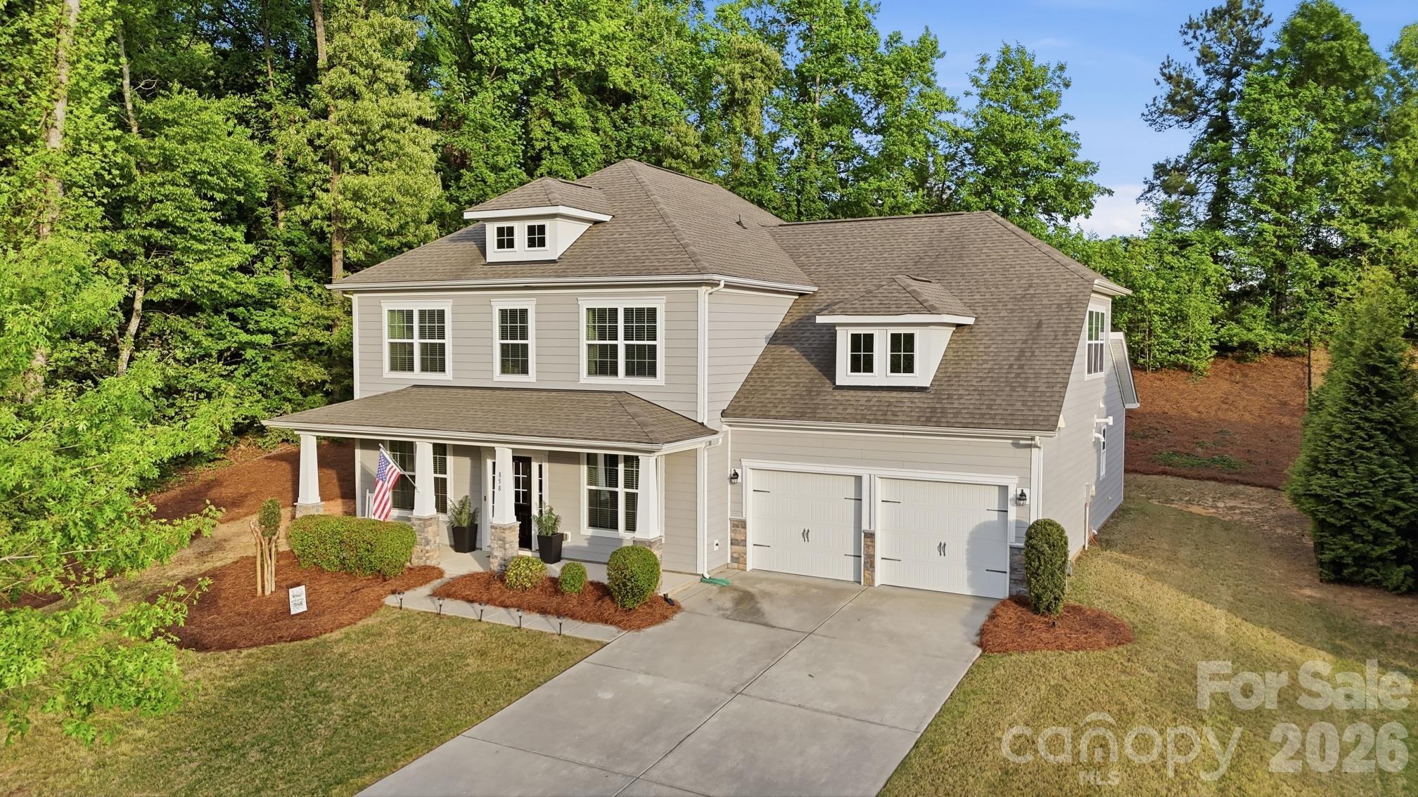 858 Spelman Drive 303