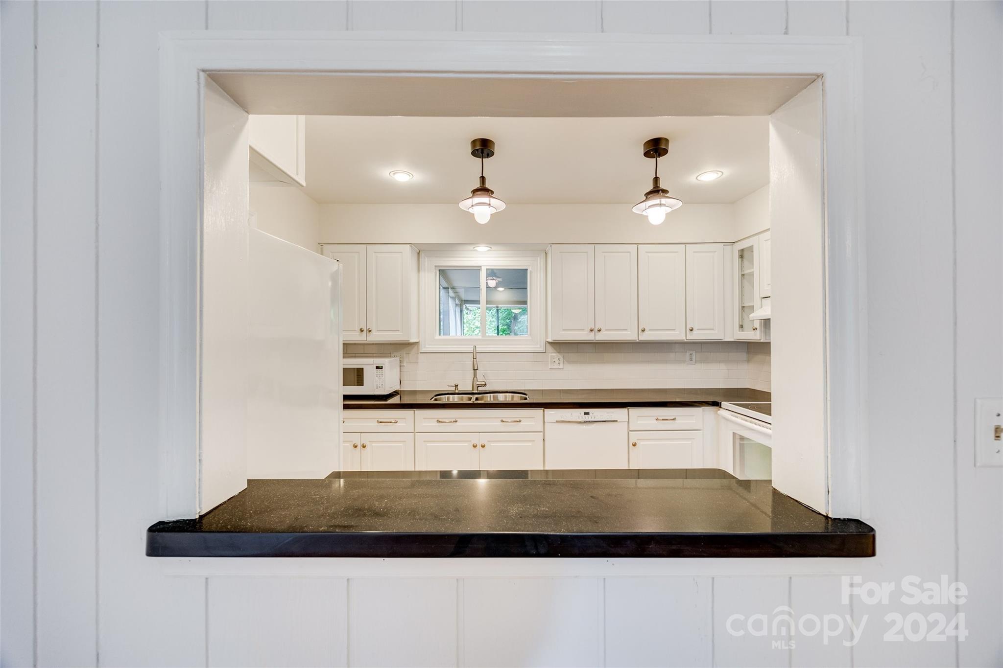 Tega Cay - Residential