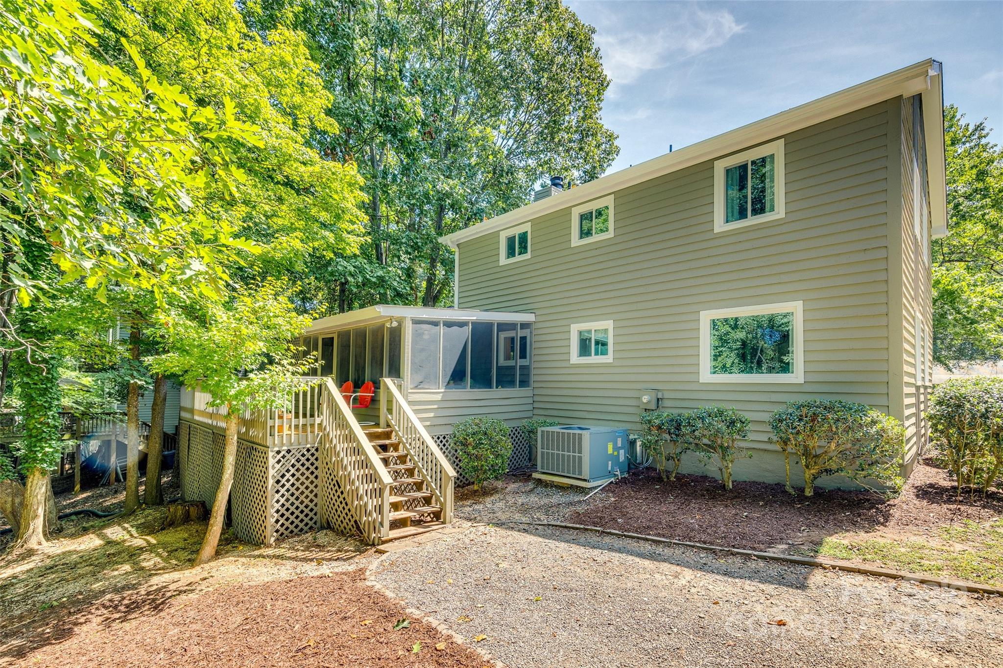 Tega Cay - Residential