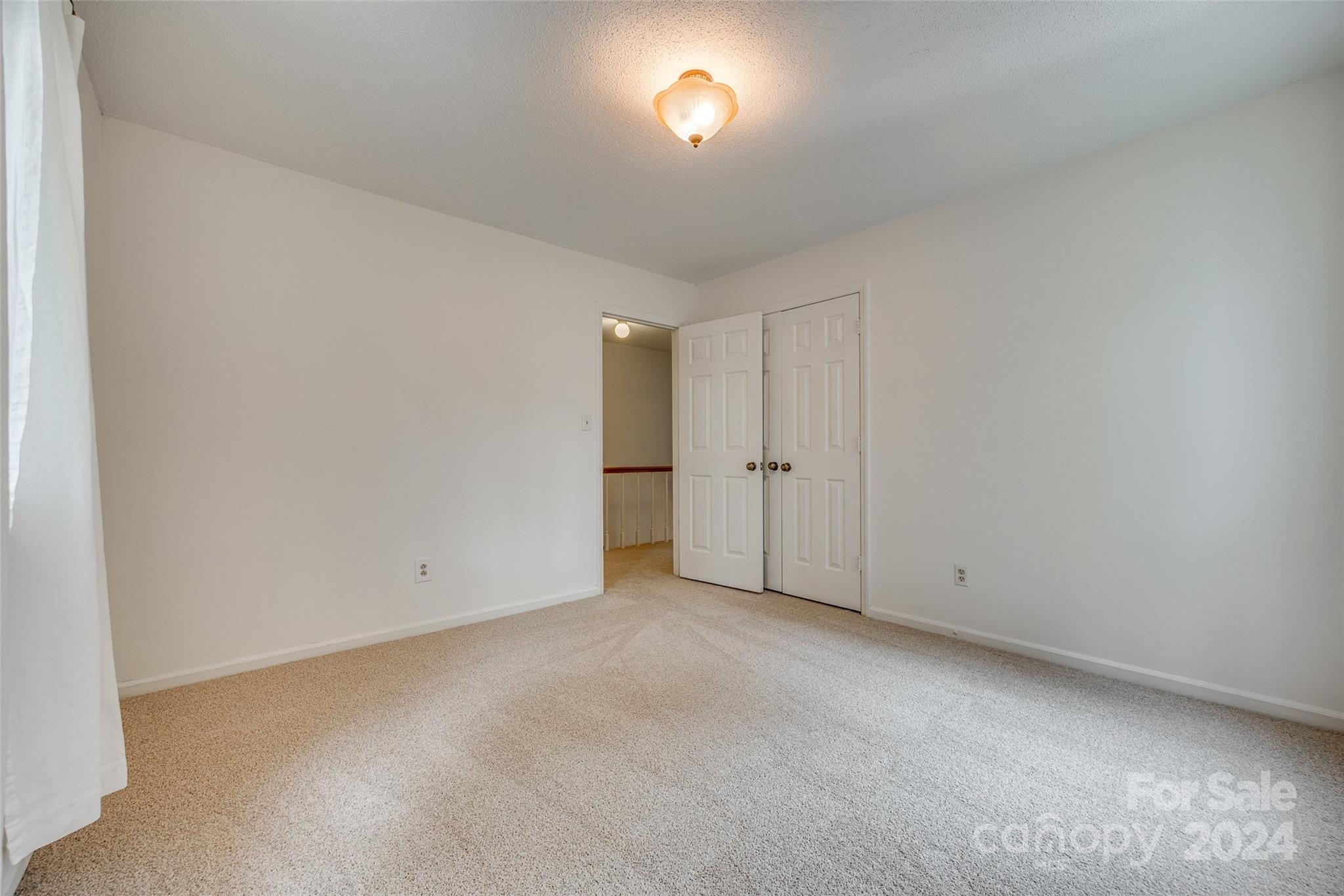 Tega Cay - Residential