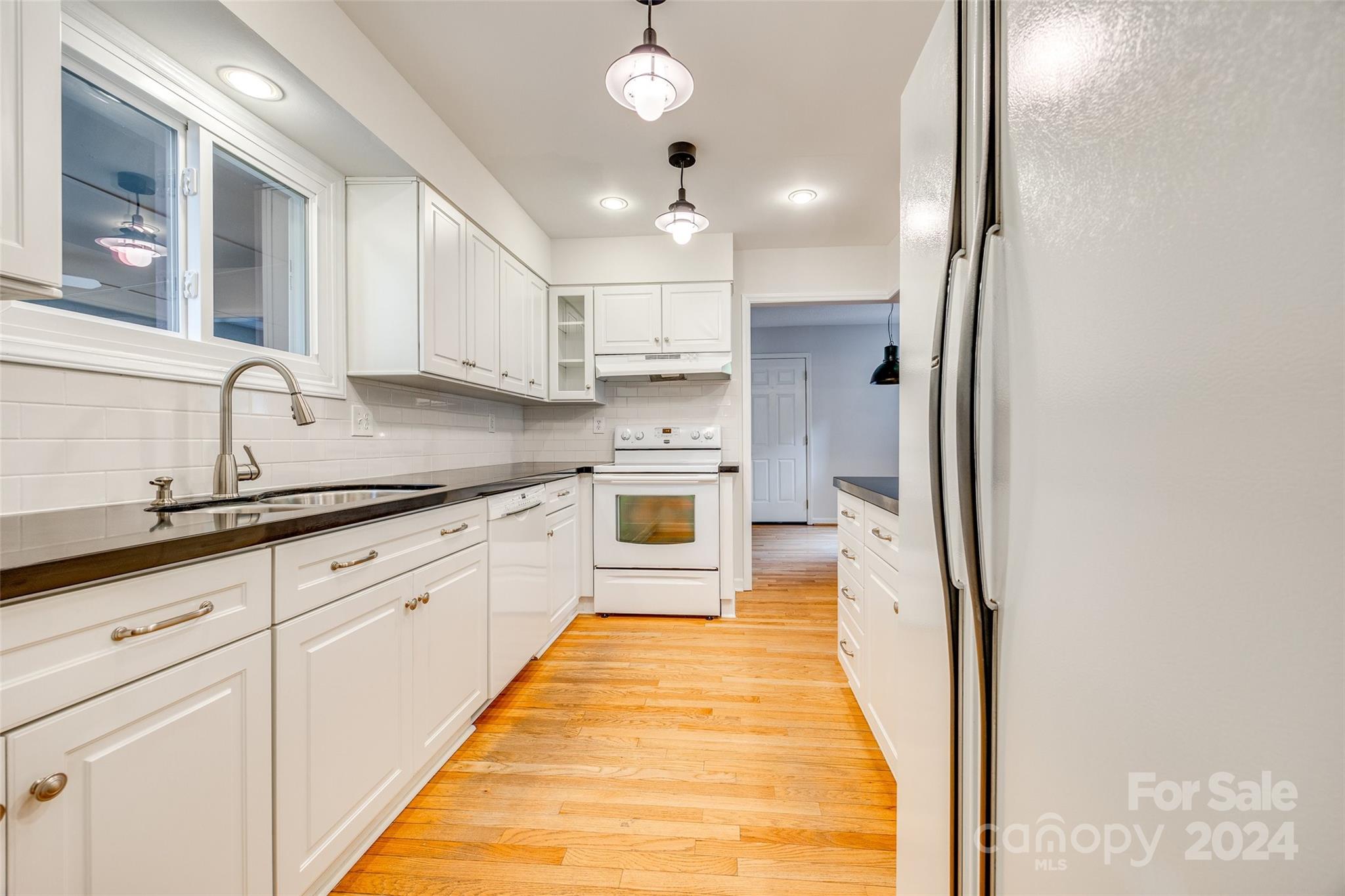 Tega Cay - Residential