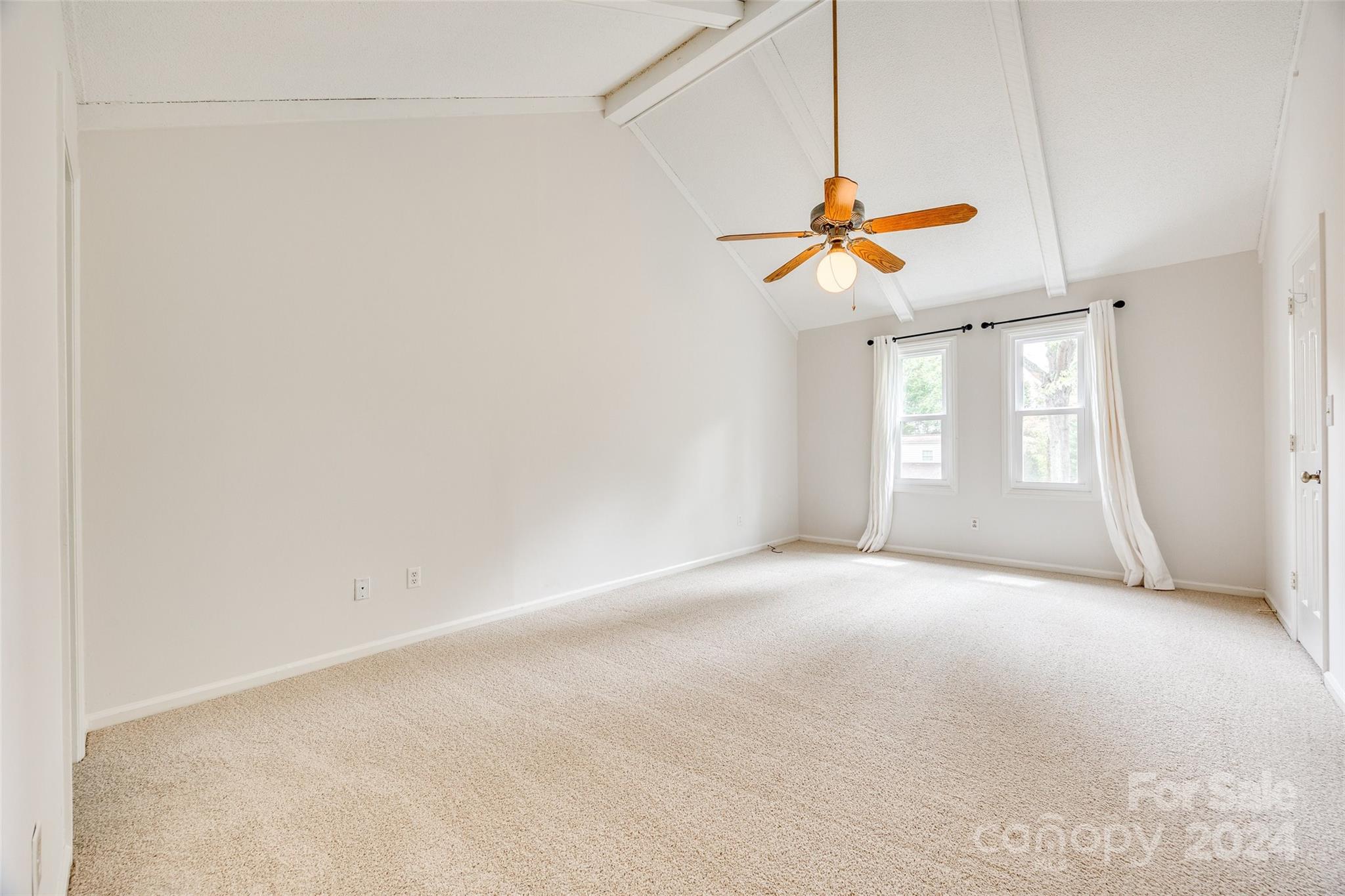 Tega Cay - Residential