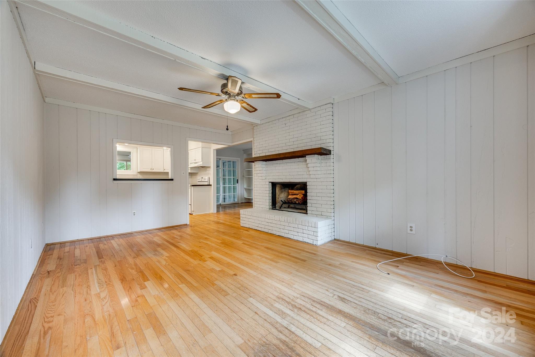 Tega Cay - Residential