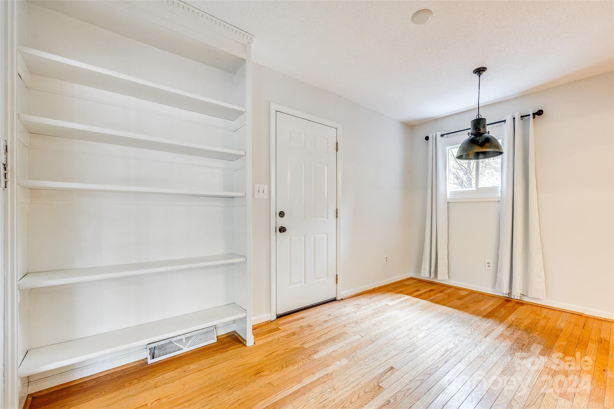 Tega Cay - Residential