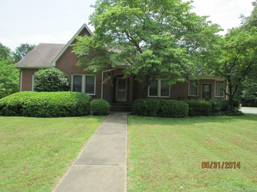 This 5 bedroom home is a must see,  full basement, large lot, priced to sell .  Located near Ingles in Dallas, highway 321 and Gaston College. This estate sale is a one owner home that has been maintained, upgraded windows etc..Upstairs has 2 bedrooms with HEAT ONLY you could install a window air unit or expand the central air to the upstairs.  Basement is full, unfinished with second laundry.