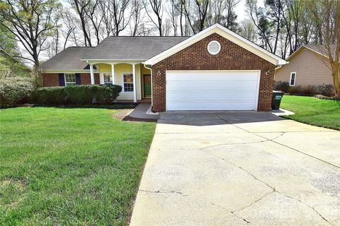 Photo of 9530 Errington Lane, Mint Hill, NC 28227 (MLS # 4361387)