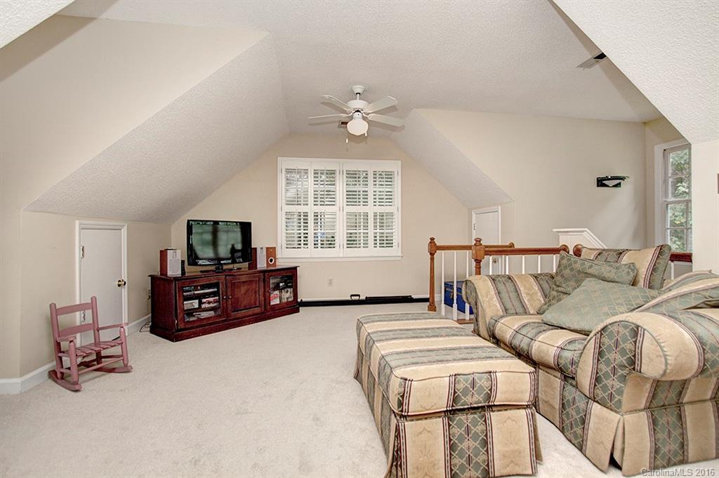 Meadow Lakes Ii - Residential