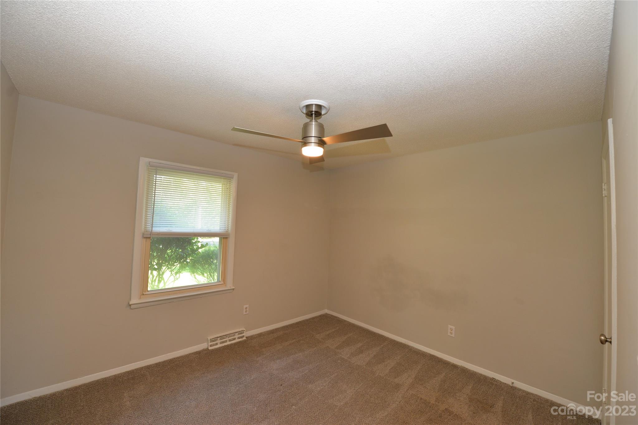 Wandawood Acres - Residential