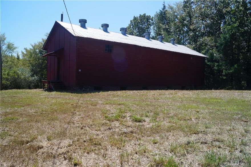 unique old potato house located on over 14 acres this structure was built approximately 1934 for the community storage of potatoes (24x60)  many possibilities with this building