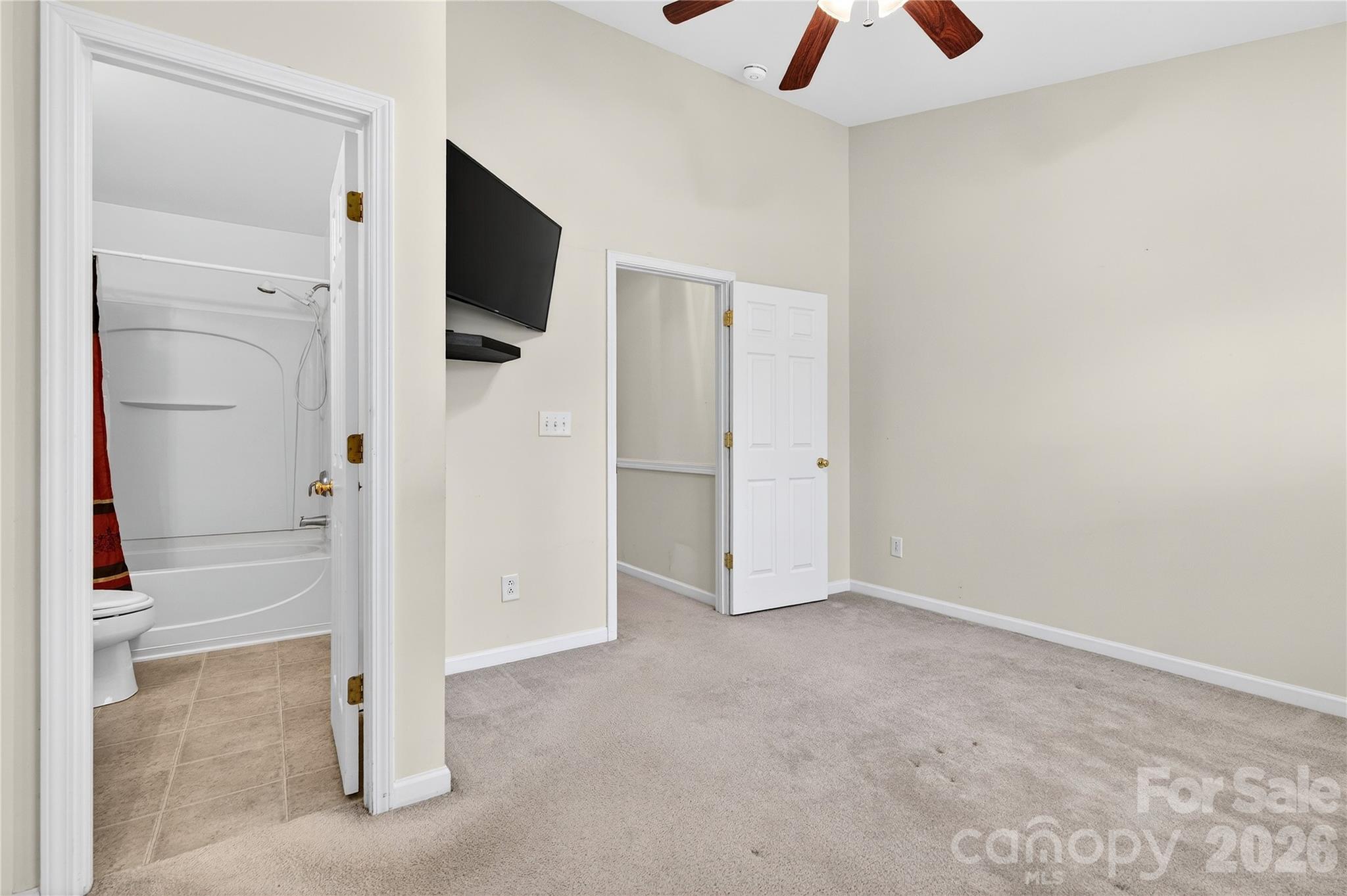 Woodburn Crossing - Residential