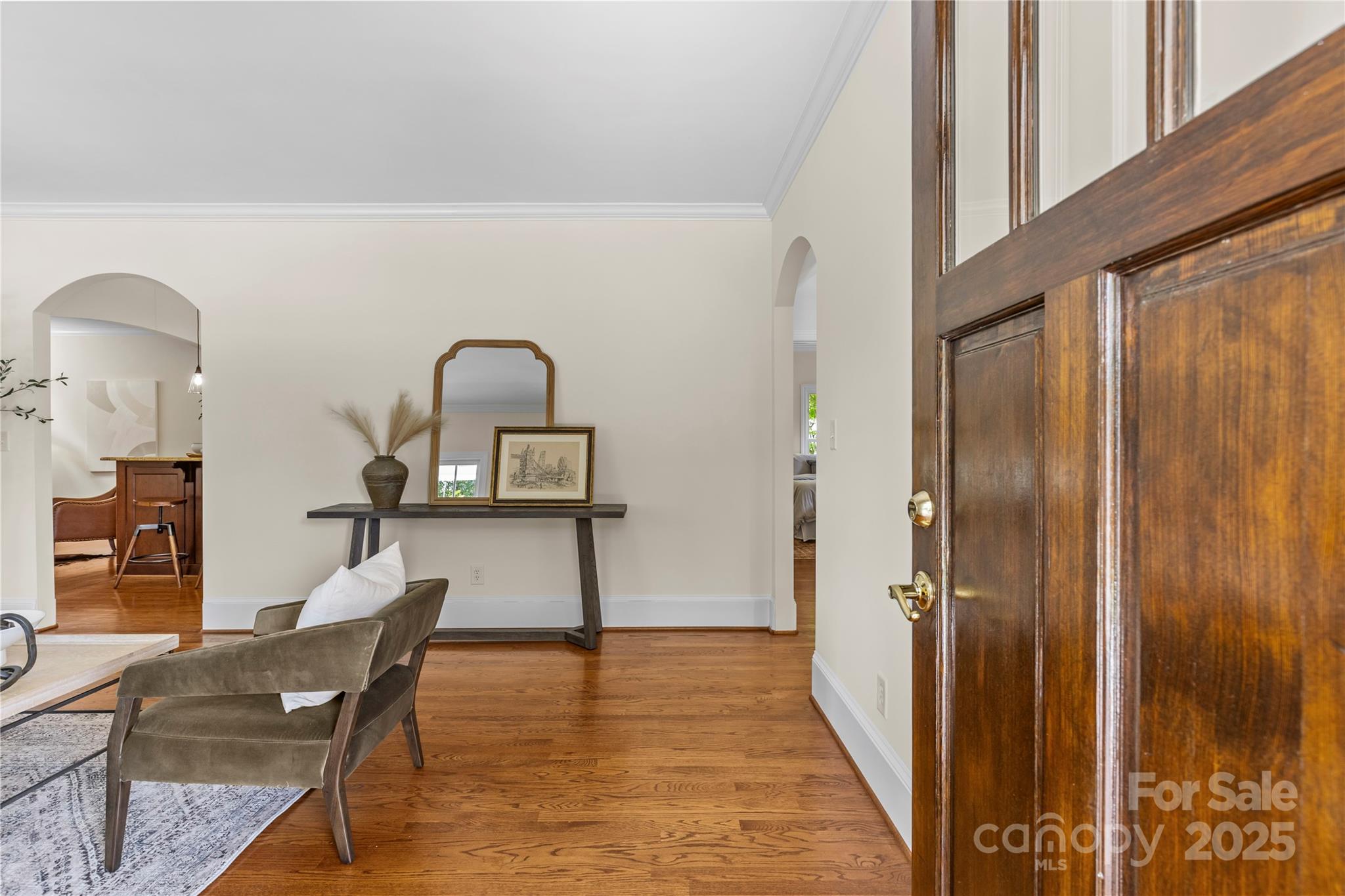 1500 Lynway Drive