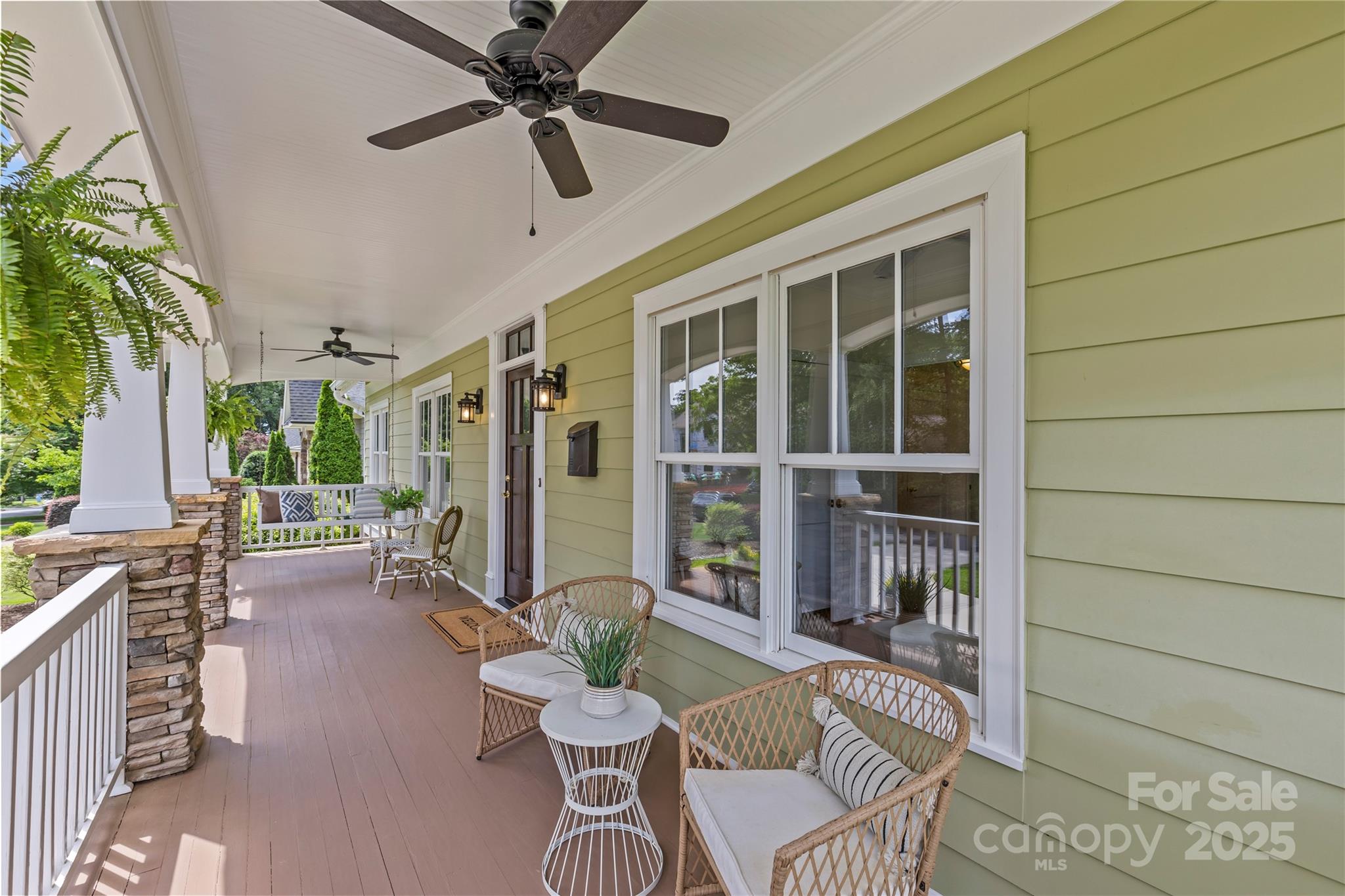 1500 Lynway Drive
