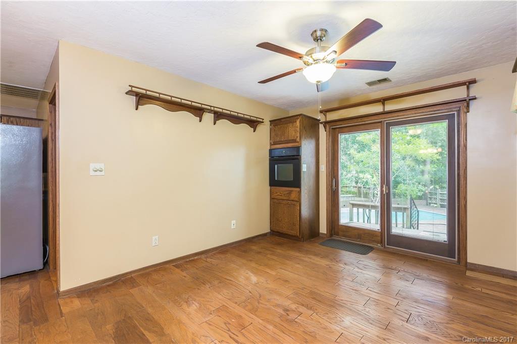 Tega Cay - Residential