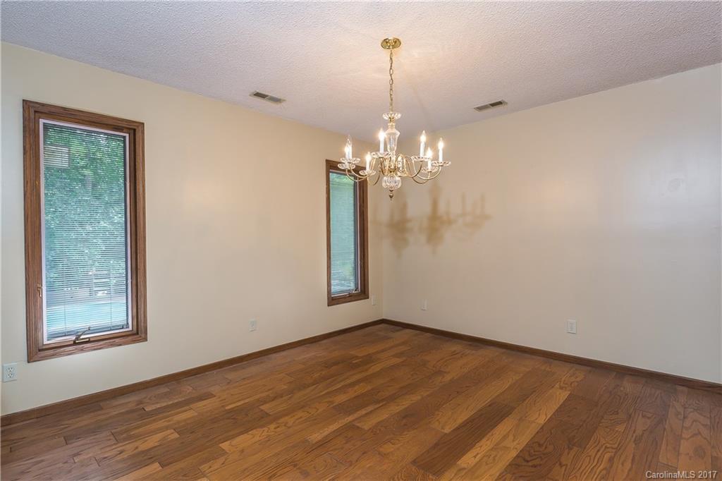 Tega Cay - Residential