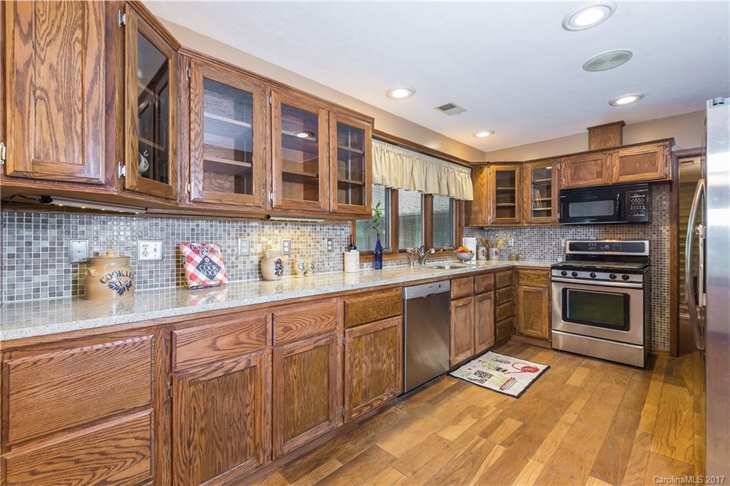 Tega Cay - Residential