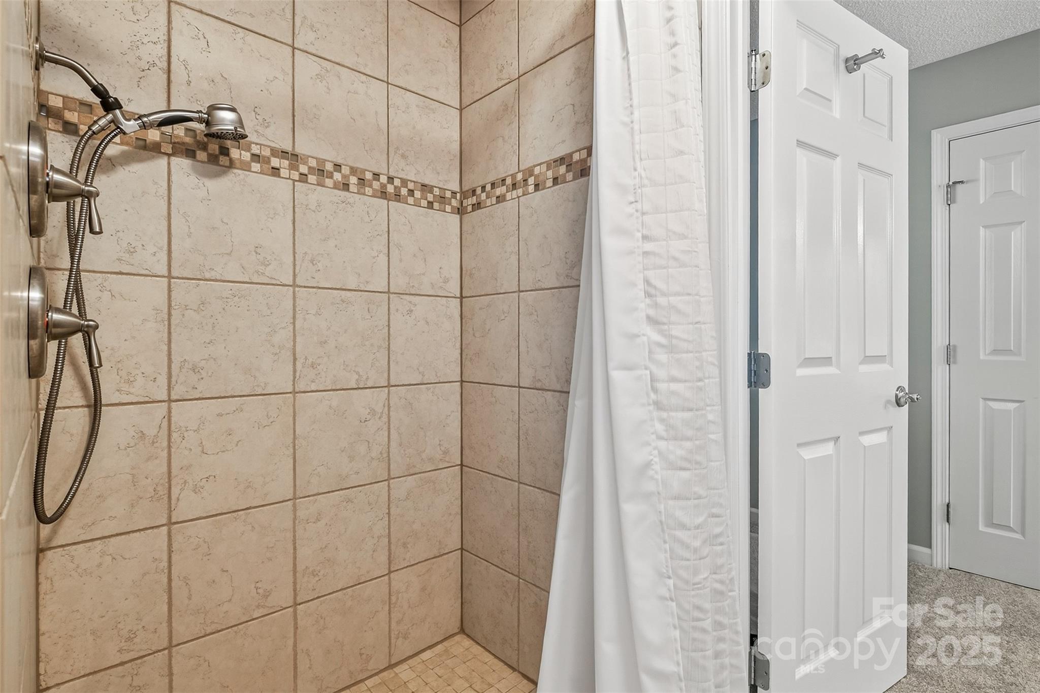 Hidden Hills - Residential