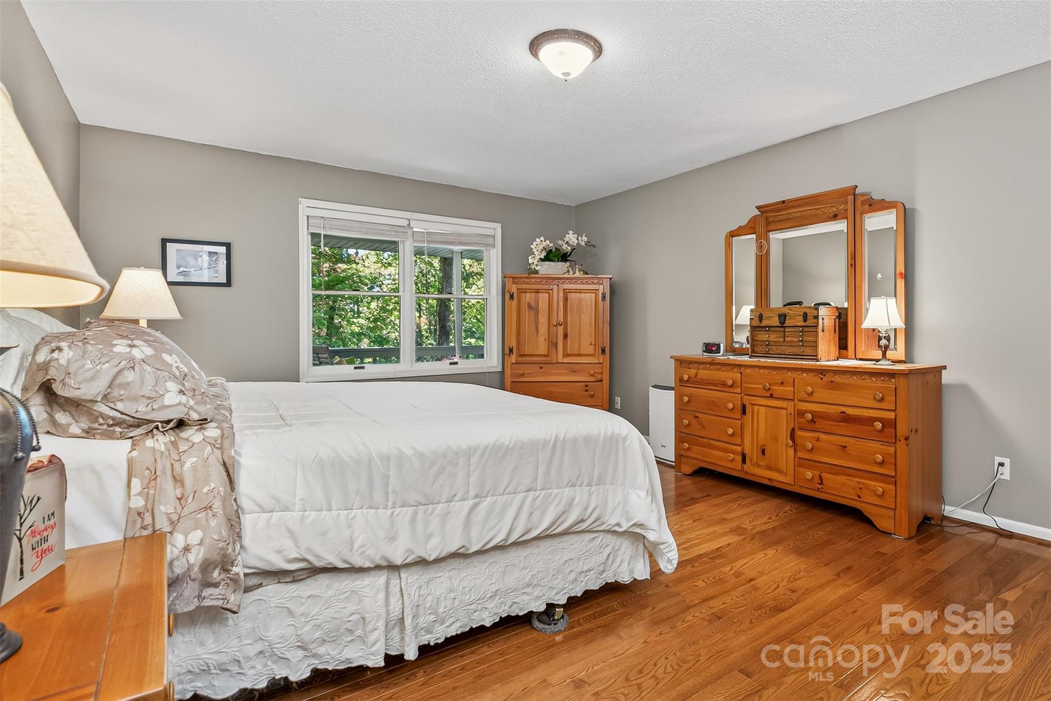 Hidden Hills - Residential