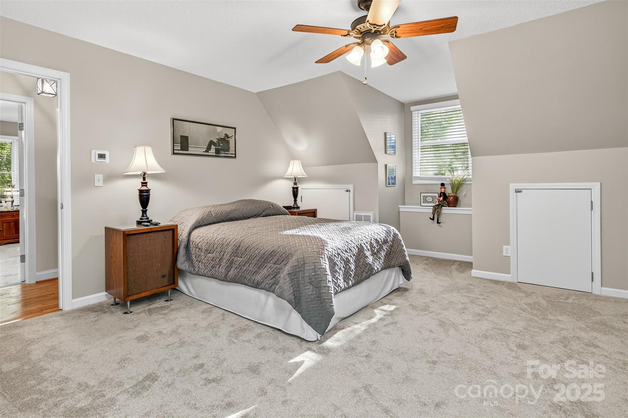 Hidden Hills - Residential