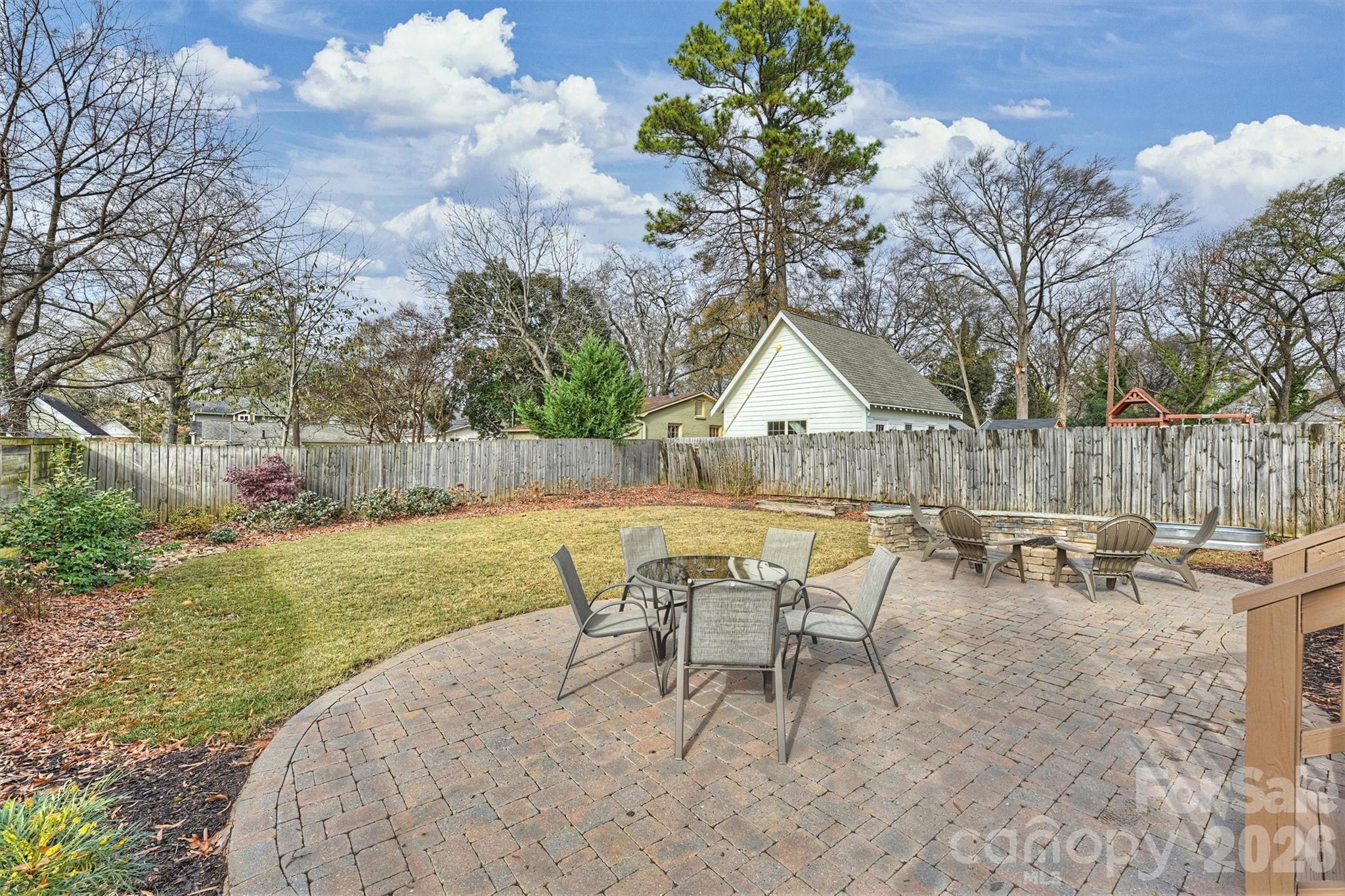 Villa Heights - Residential