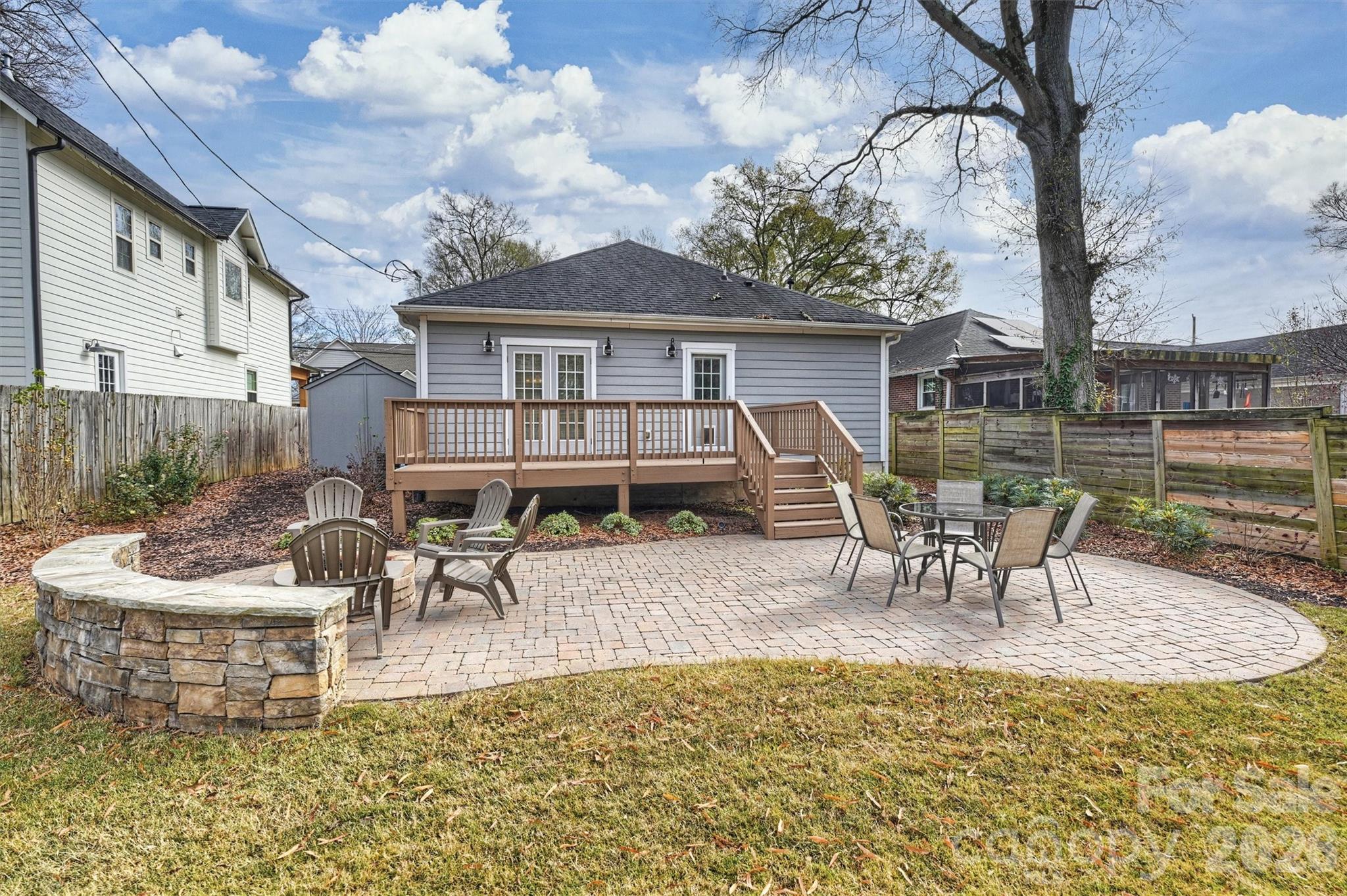 Villa Heights - Residential